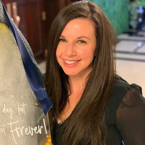 Meet your Posher, Dana